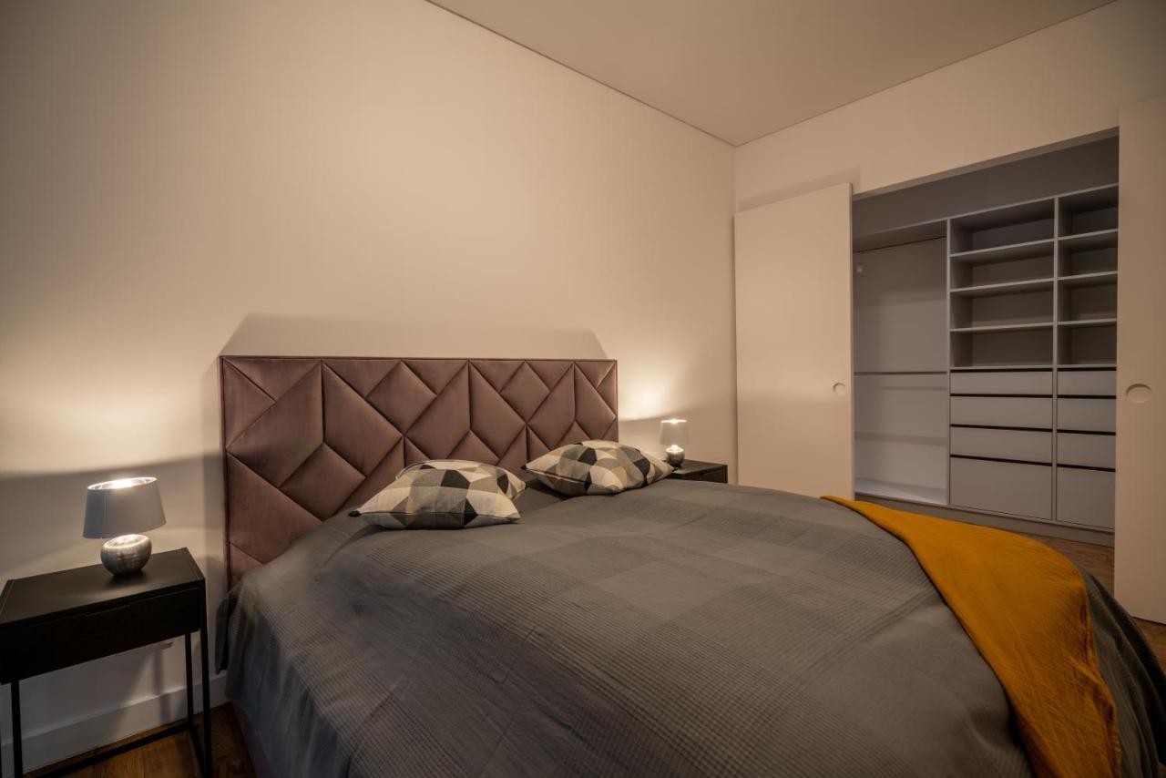 Easyrooms Dzirnavu Riga Exterior foto
