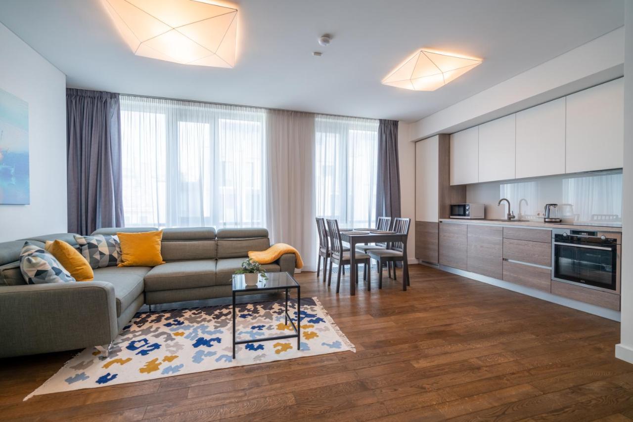 Easyrooms Dzirnavu Riga Exterior foto